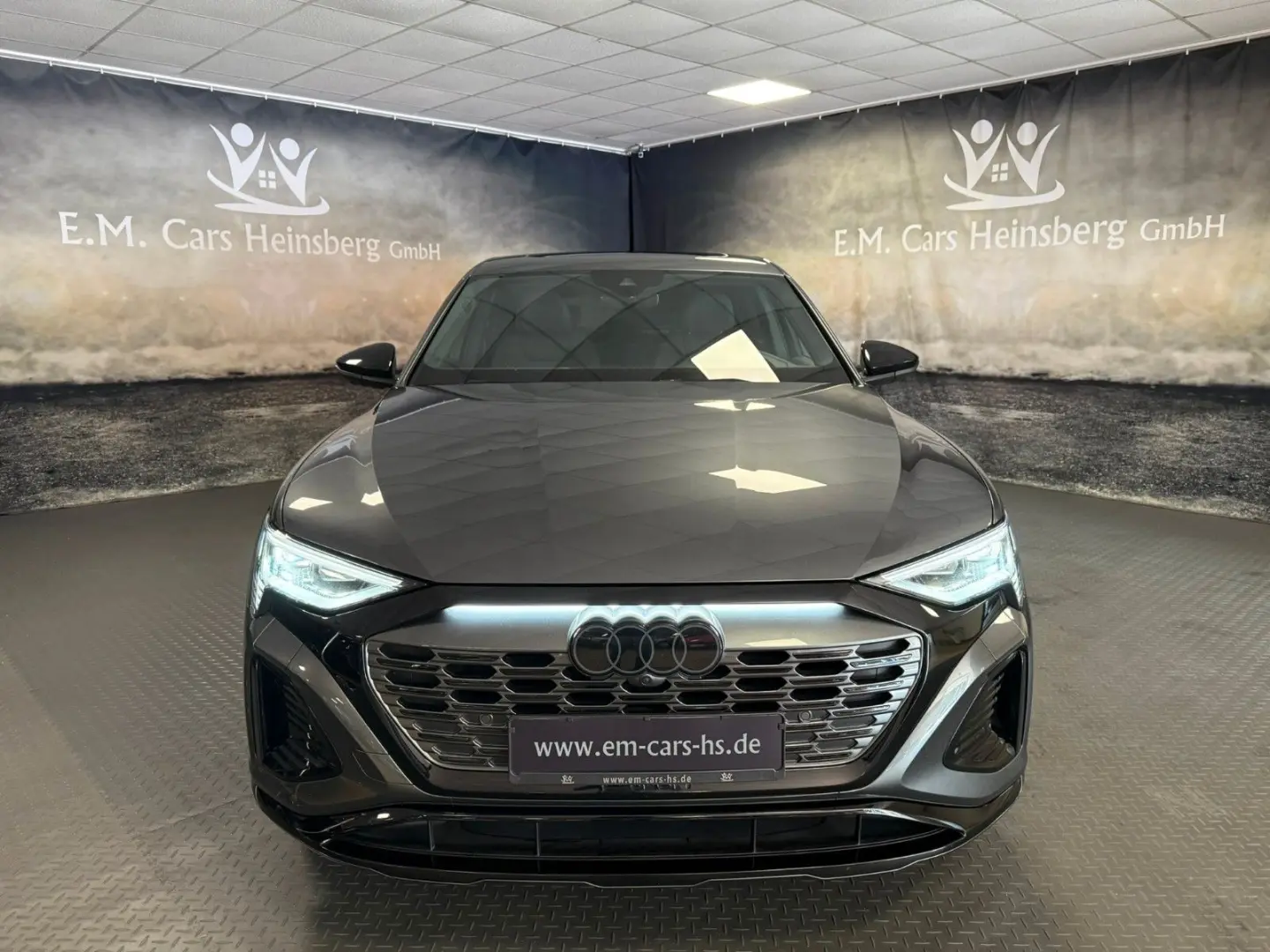 Q8 Sportback e-tron 50 quattro S line Edition