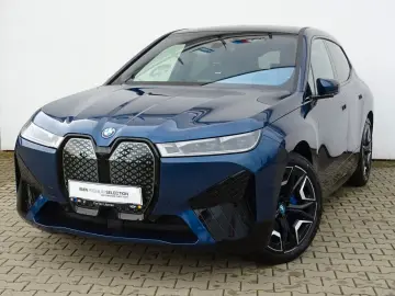 iX 40 xDrive Sport