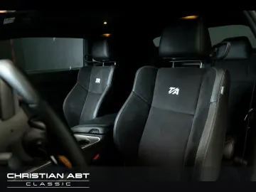 Challenger R/T 5.7 V8 HEMI T/A Package