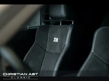 Challenger R/T 5.7 V8 HEMI T/A Package