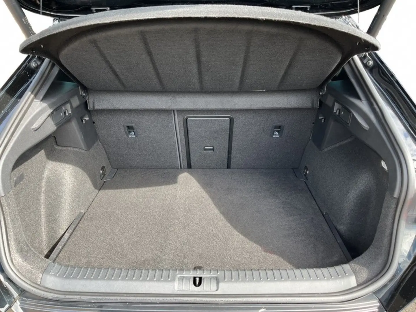 Formentor 2.5 TSI DSG 4Drive VZ5 DCC CUP*LEDER*P