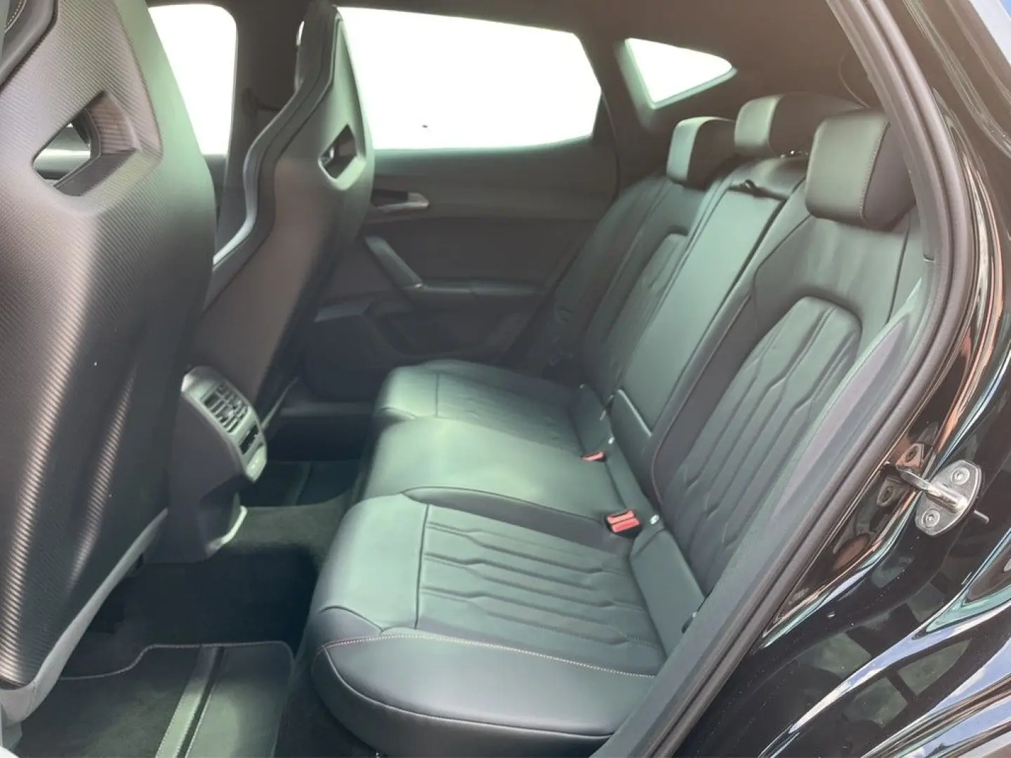 Formentor 2.5 TSI DSG 4Drive VZ5 DCC CUP*LEDER*P