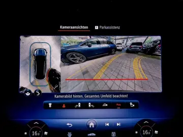 EQS 580 SUV 4M AMG/Hyperscreen/Pano/AHK/Burm4D