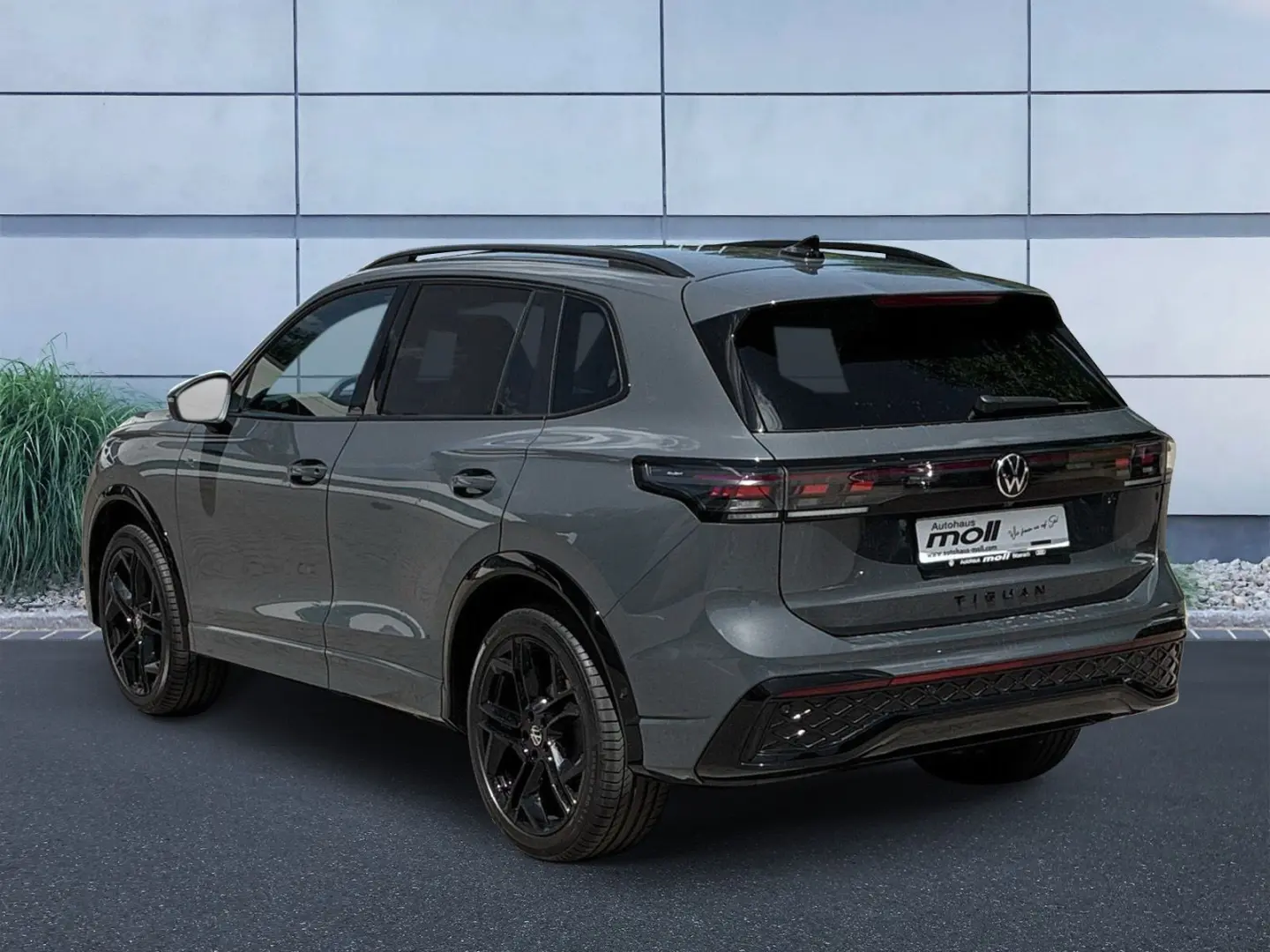 Tiguan R-Line 2.0 TDI 4M DSG*AHK*AreaView*HuD*Ke