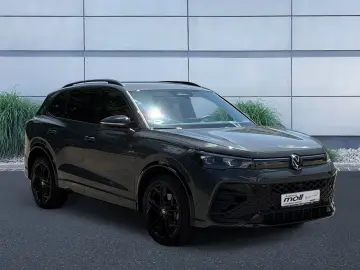 Tiguan R-Line 2.0 TDI 4M DSG*AHK*AreaView*HuD*Ke