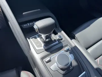 R8 5.2 FSI quattro Coupe perfor. Keramik*Carbon