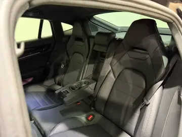 Panamera Turbo E-Hybrid