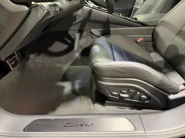 Panamera Turbo E-Hybrid