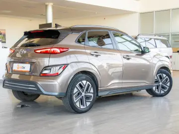 Hyundai Kona 204CP Long Range