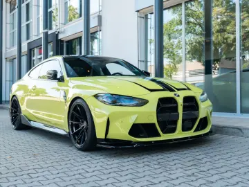 M4 Coupe Competition/ SCHALEN/ YIDO/ M CARBON