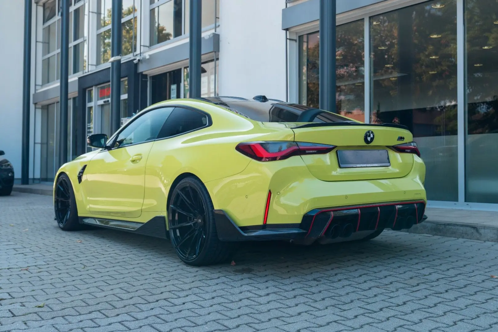 M4 Coupe Competition/ SCHALEN/ YIDO/ M CARBON