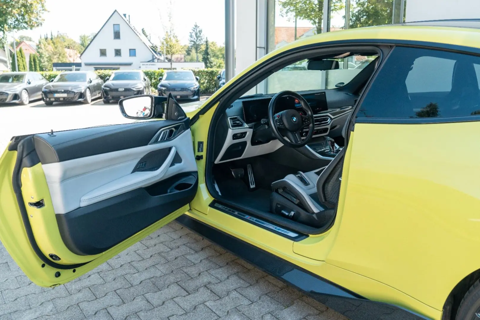 M4 Coupe Competition/ SCHALEN/ YIDO/ M CARBON