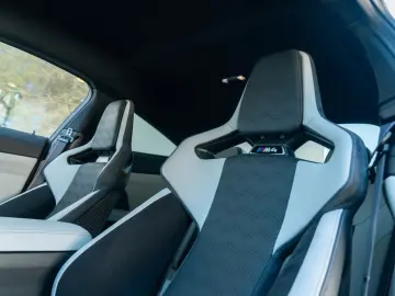 M4 Coupe Competition/ SCHALEN/ YIDO/ M CARBON