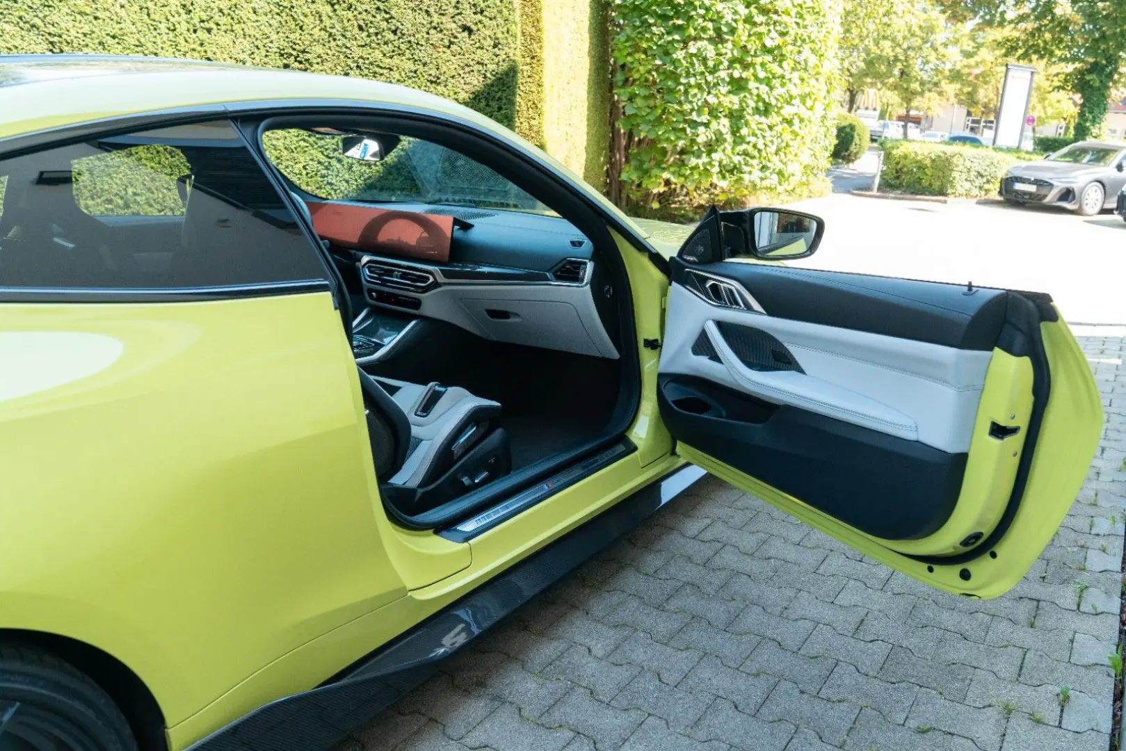 M4 Coupe Competition/ SCHALEN/ YIDO/ M CARBON