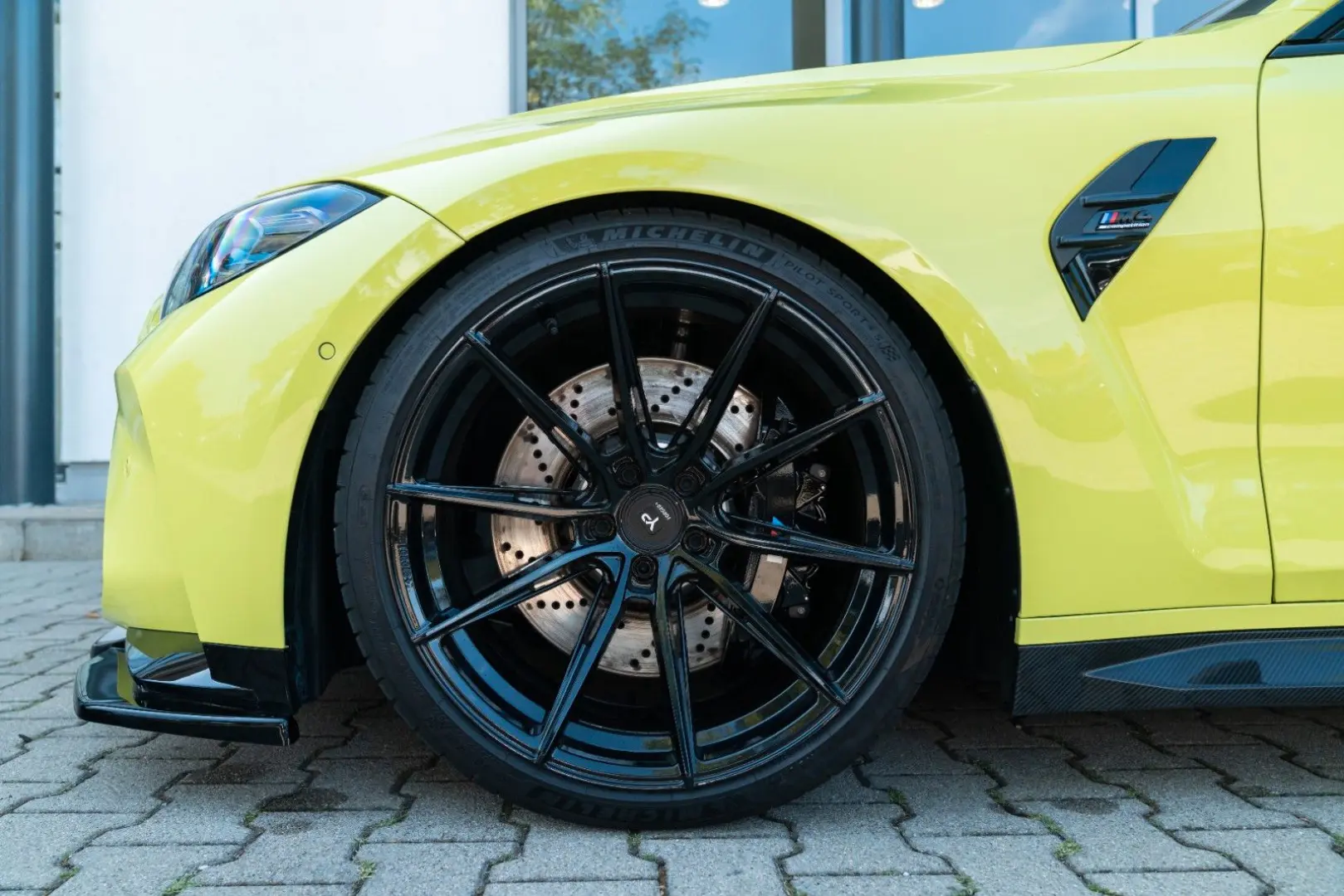 M4 Coupe Competition/ SCHALEN/ YIDO/ M CARBON