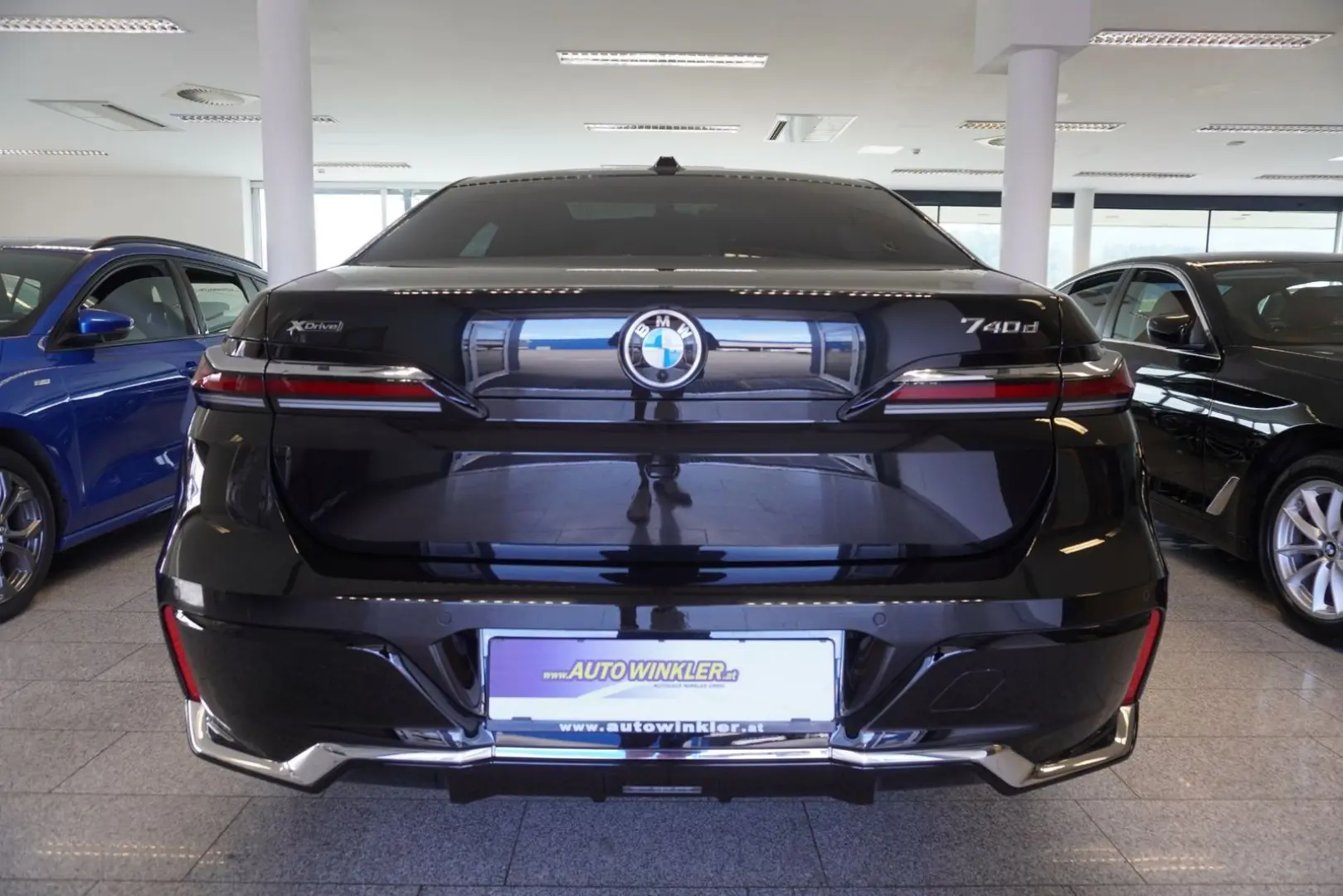 740 d xDrive Limousine Aut. Lang/M/Skyl./Kamera/