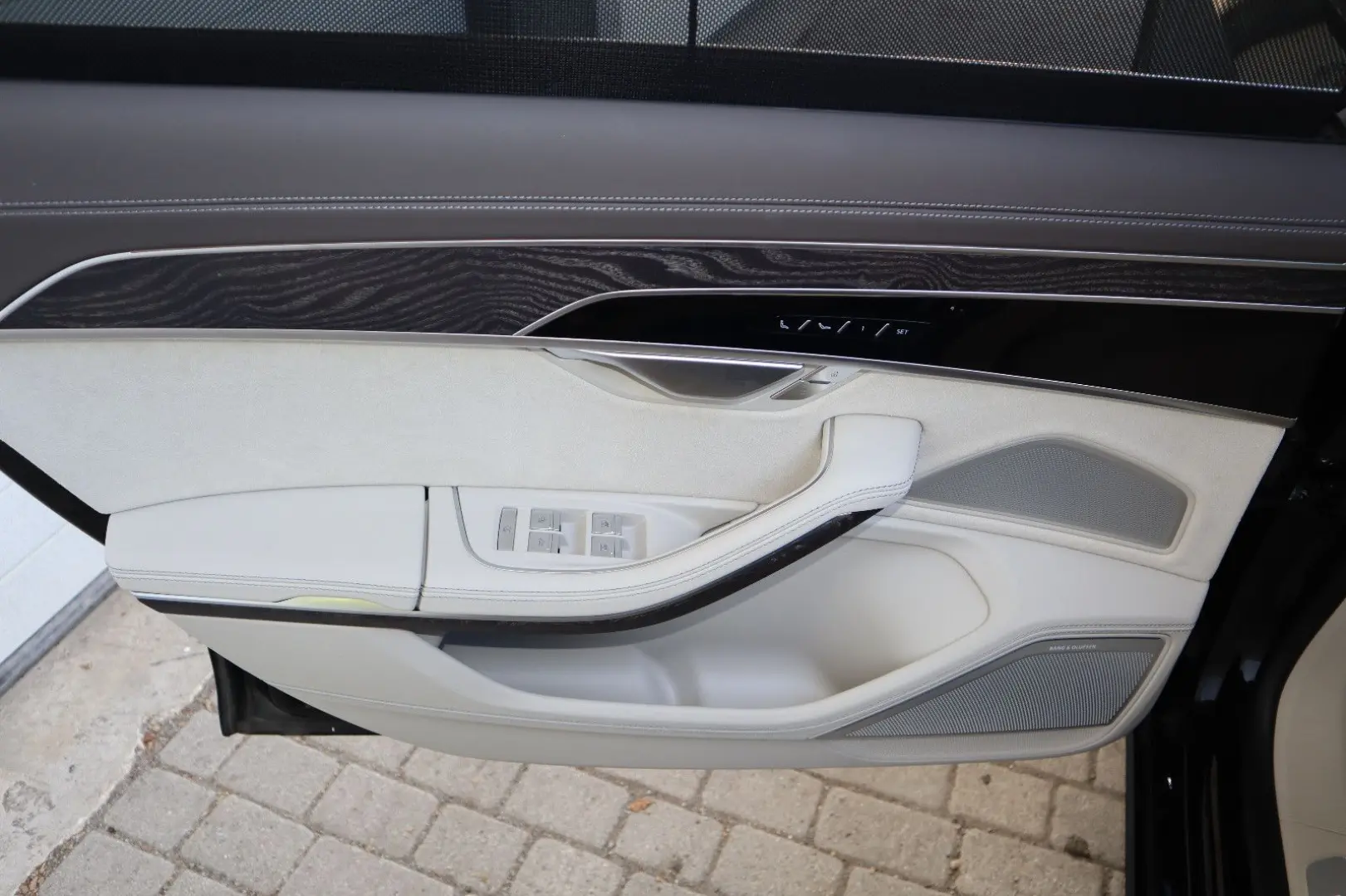 A8L 60 TFSIe lang VOLLEDER BEIGE/B&Oadv/TV/RAUTE