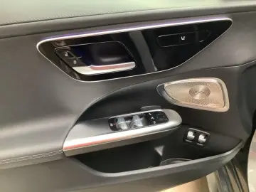 C 300 e AMG/Night/LED/Panorama-SD/Burmester/DAB