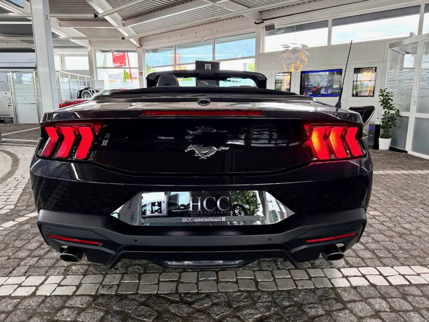 Mustang 2,3 EcoBoost Cabrio Autom. + Garantie