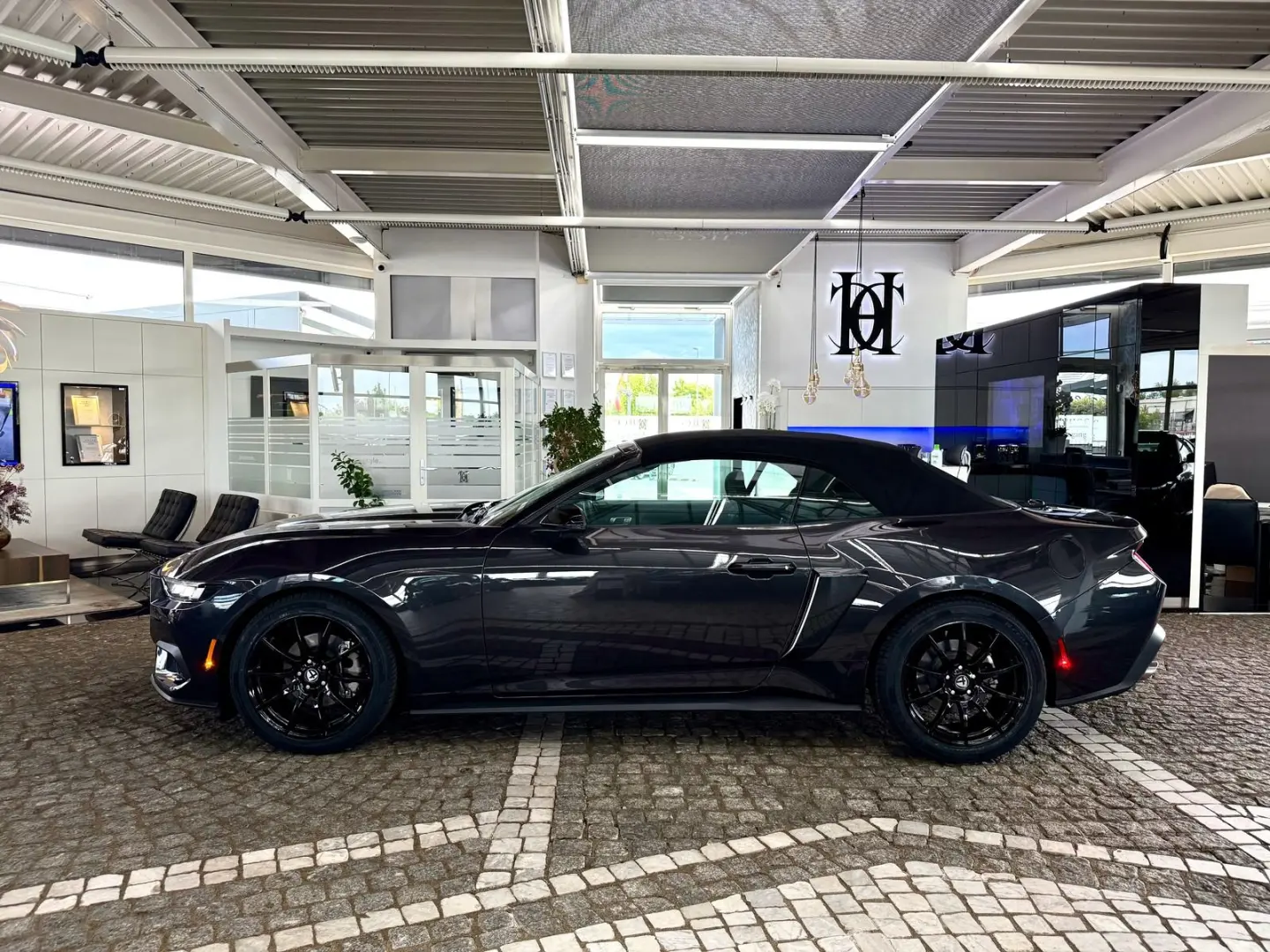 Mustang 2,3 EcoBoost Cabrio Autom. + Garantie