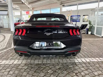 Mustang 2,3 EcoBoost Cabrio Autom. + Garantie
