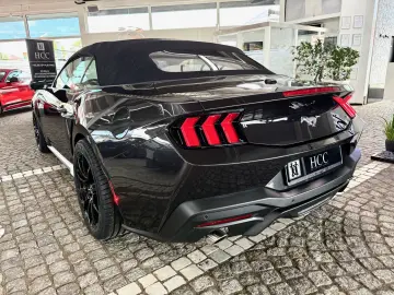 Mustang 2,3 EcoBoost Cabrio Autom. + Garantie
