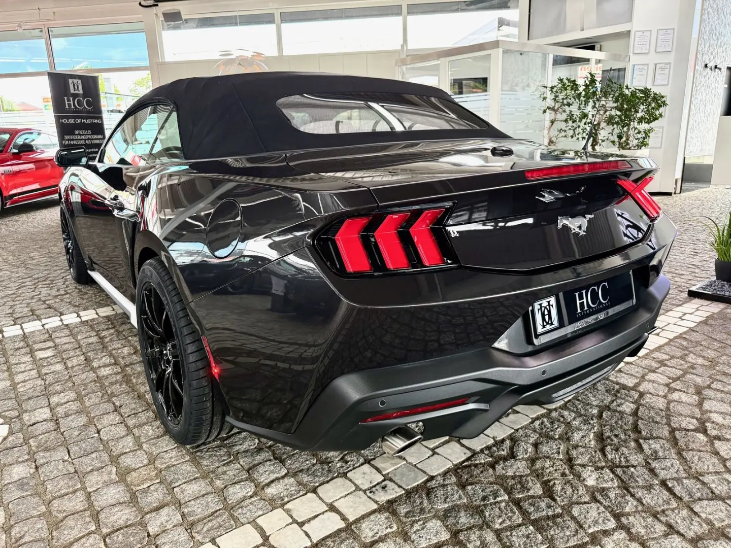 Mustang 2,3 EcoBoost Cabrio Autom. + Garantie
