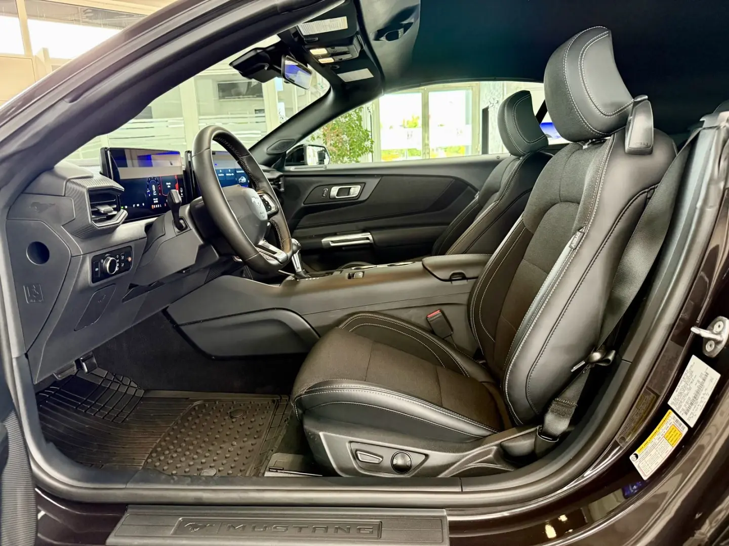 Mustang 2,3 EcoBoost Cabrio Autom. + Garantie