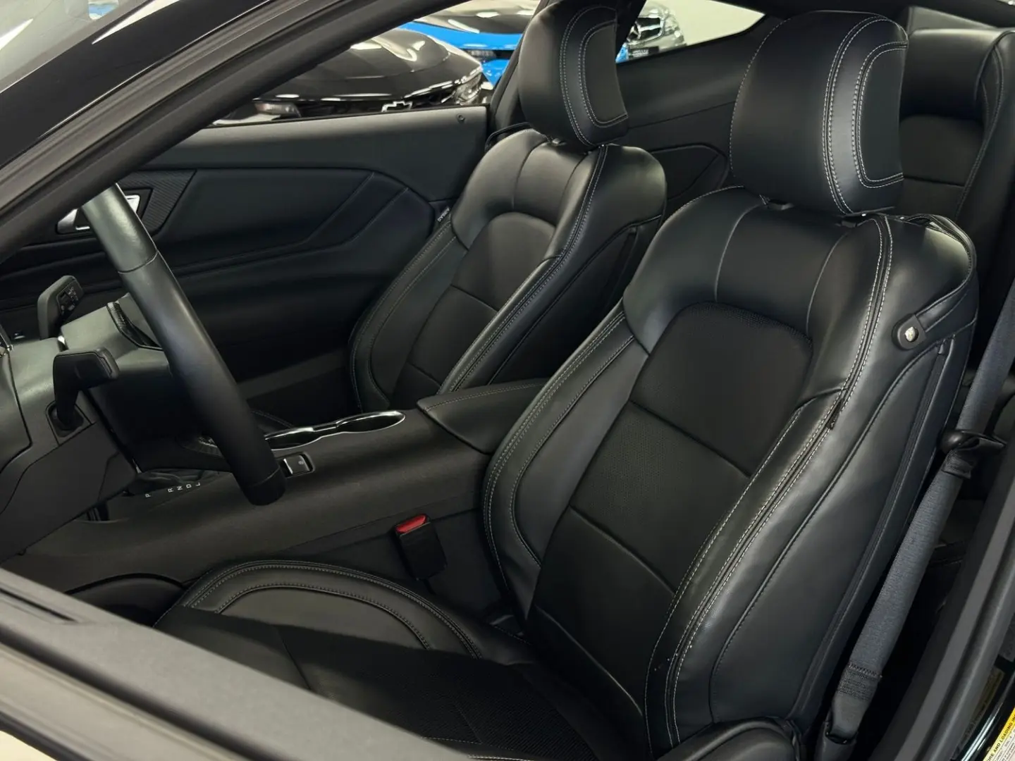 Mustang 2,3l EcoBoost *NEUES MODELL / SZH / BELÜ