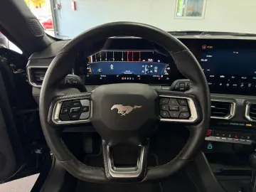 Mustang 2,3l EcoBoost *NEUES MODELL / SZH / BELÜ