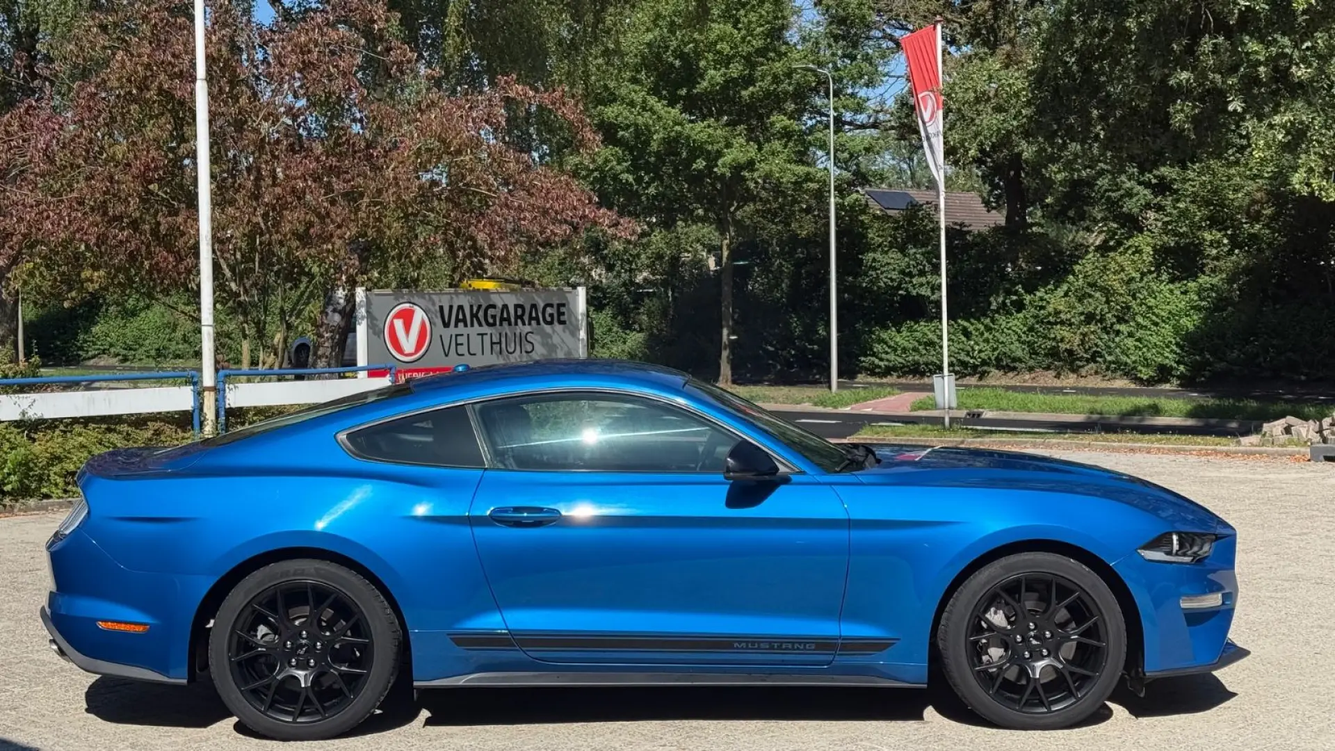 Mustang 2.3 EcoBoost AUT Unfallfrei!!