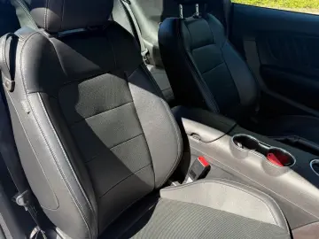 Mustang 2.3 EcoBoost AUT Unfallfrei!!