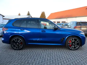 X5 M60i