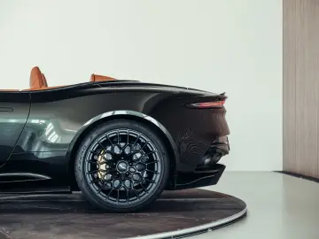 DBS 770 Ultimate Volante, Minotaur Green, MwSt.