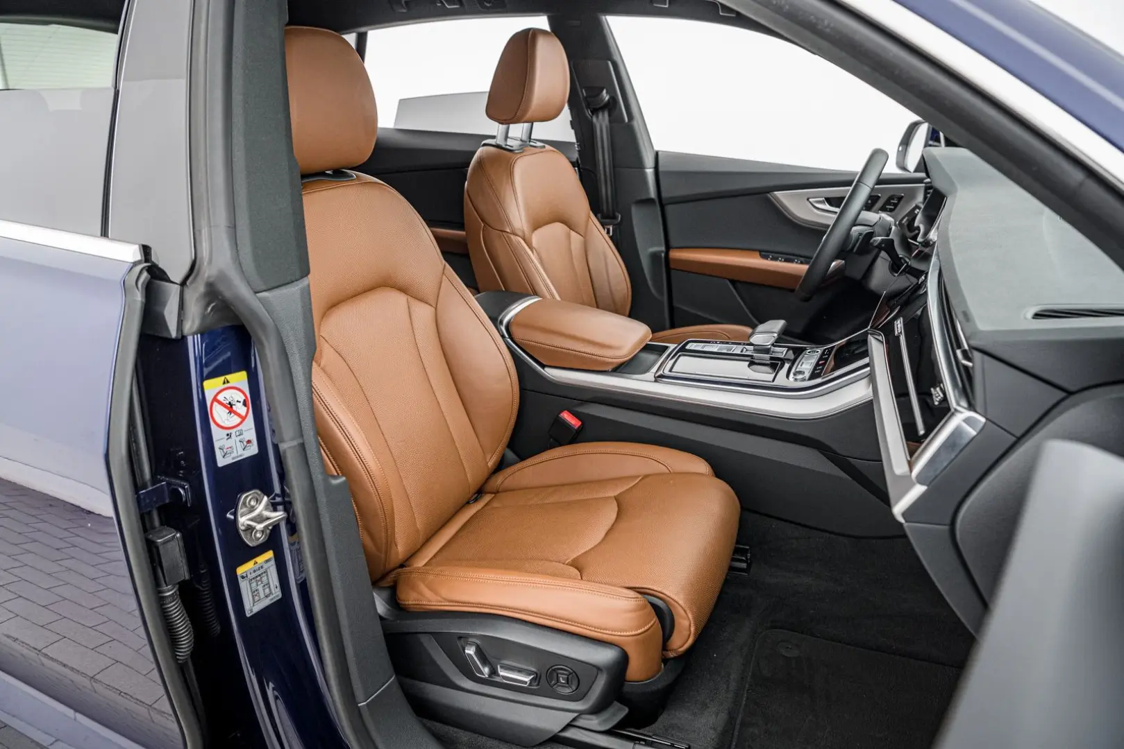 Q8 50 TDI qu. tiptr. AHK 360°K PDC MATRIX NAVI