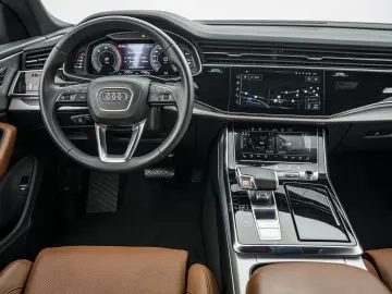 Q8 50 TDI qu. tiptr. AHK 360°K PDC MATRIX NAVI