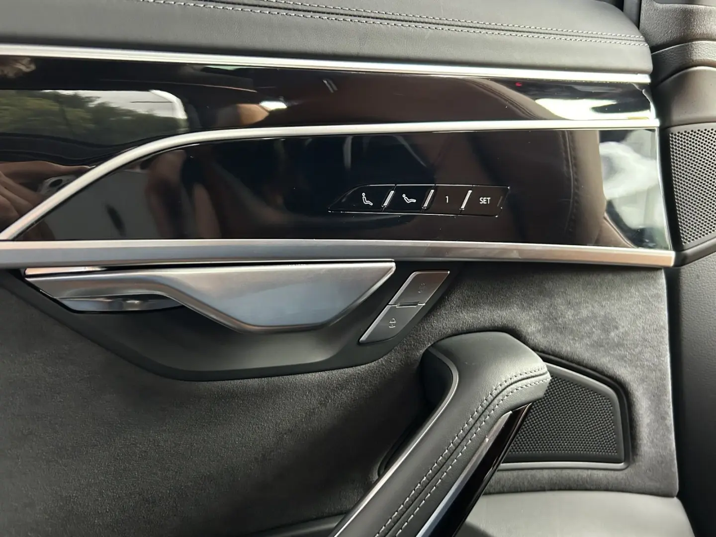 A8 55 TFSI Leder Cognac / Panorama / Standhzg