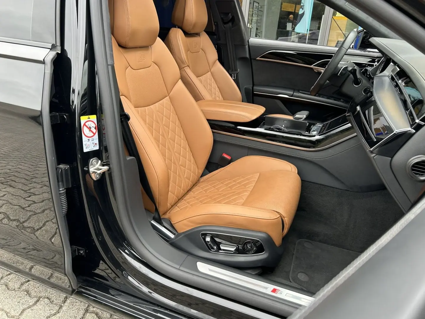 A8 55 TFSI Leder Cognac / Panorama / Standhzg