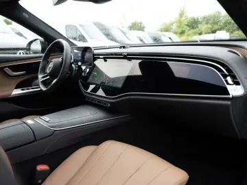 E 200 AMG-Sport/Super/Pano/Burm/Sitzklima/Distr