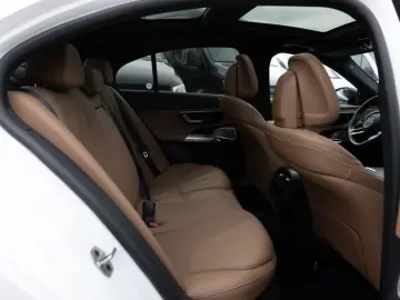 E 200 AMG-Sport/Super/Pano/Burm/Sitzklima/Distr