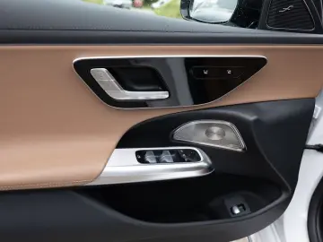 E 200 AMG-Sport/Super/Pano/Burm/Sitzklima/Distr
