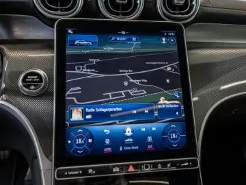 GLC 300 4M AMG-Sport/Pano/Winter/MEMO/DIGITAL/19