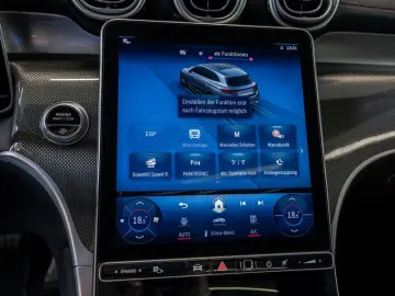 GLC 300 4M AMG-Sport/Pano/Winter/MEMO/DIGITAL/19