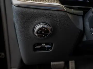 GLC 300 4M AMG-Sport/Pano/Winter/MEMO/DIGITAL/19