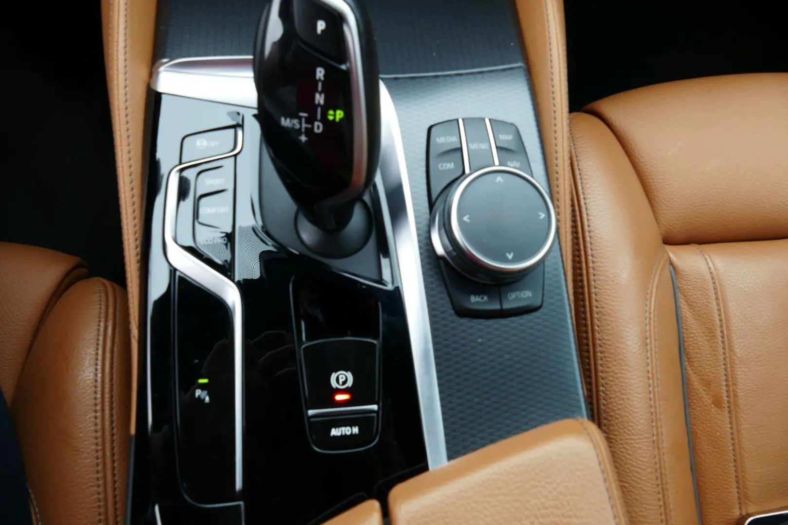 520d M Sport MHEV Aut. Laser Navi Pano HUD