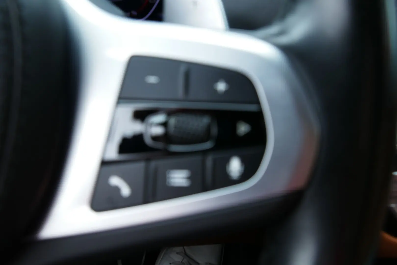 520d M Sport MHEV Aut. Laser Navi Pano HUD