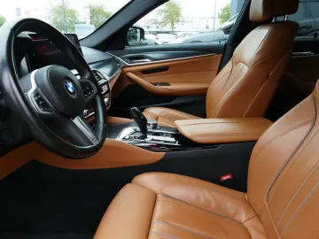 520d M Sport MHEV Aut. Laser Navi Pano HUD