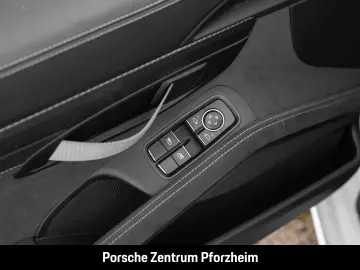 Cayman 718 GT4 RS BOSE Sportgas Überrollkäfig