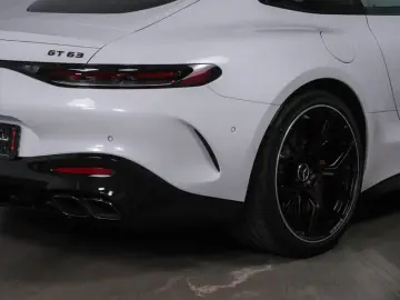 GT 63 AMG 4MATIC+ AMG-Keramik/Pano/Memo/Burm/21'