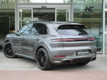 Cayenne S 4.0 V8 SportDes. Stdhzg  HDMatrix I...